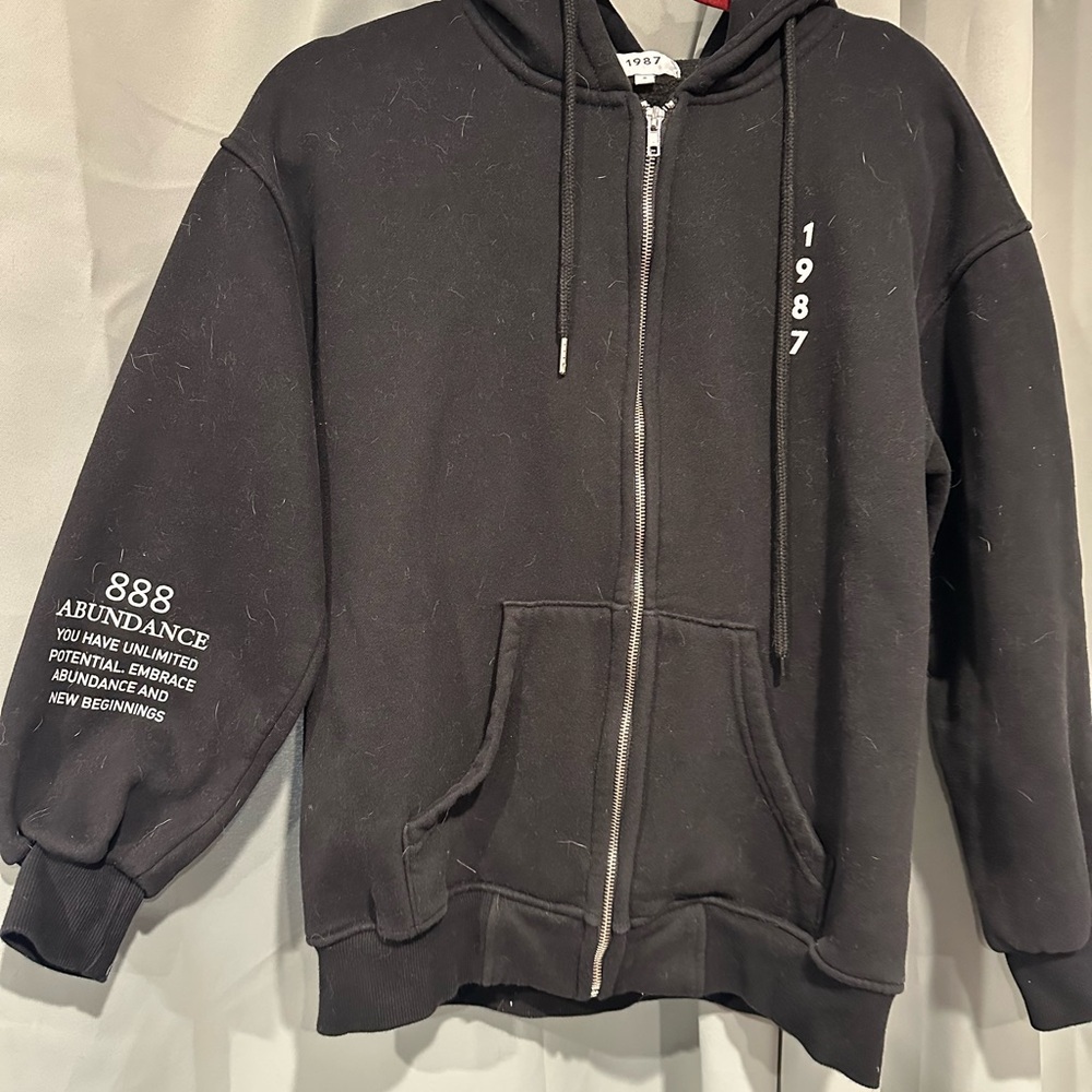 888 “ABUNDANCE” Angel Number Limited Edition 1987 Zip-up Hoodie small